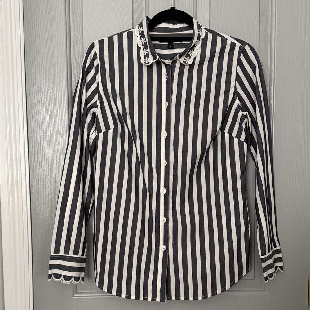 Banana Republic Black & White Vertical Stripe Button-Down Shirt